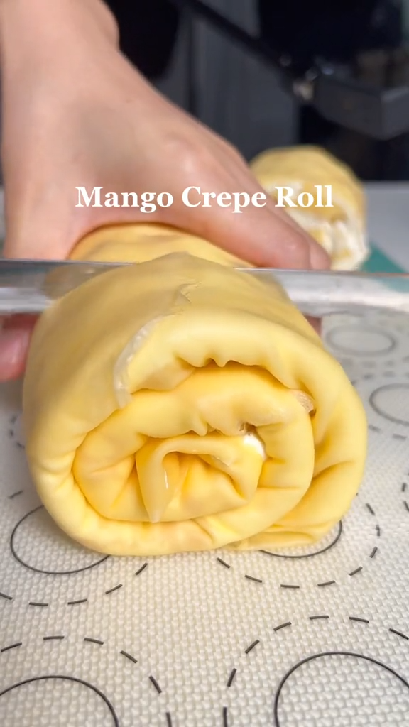 Mango Crepe Rolls Recipe